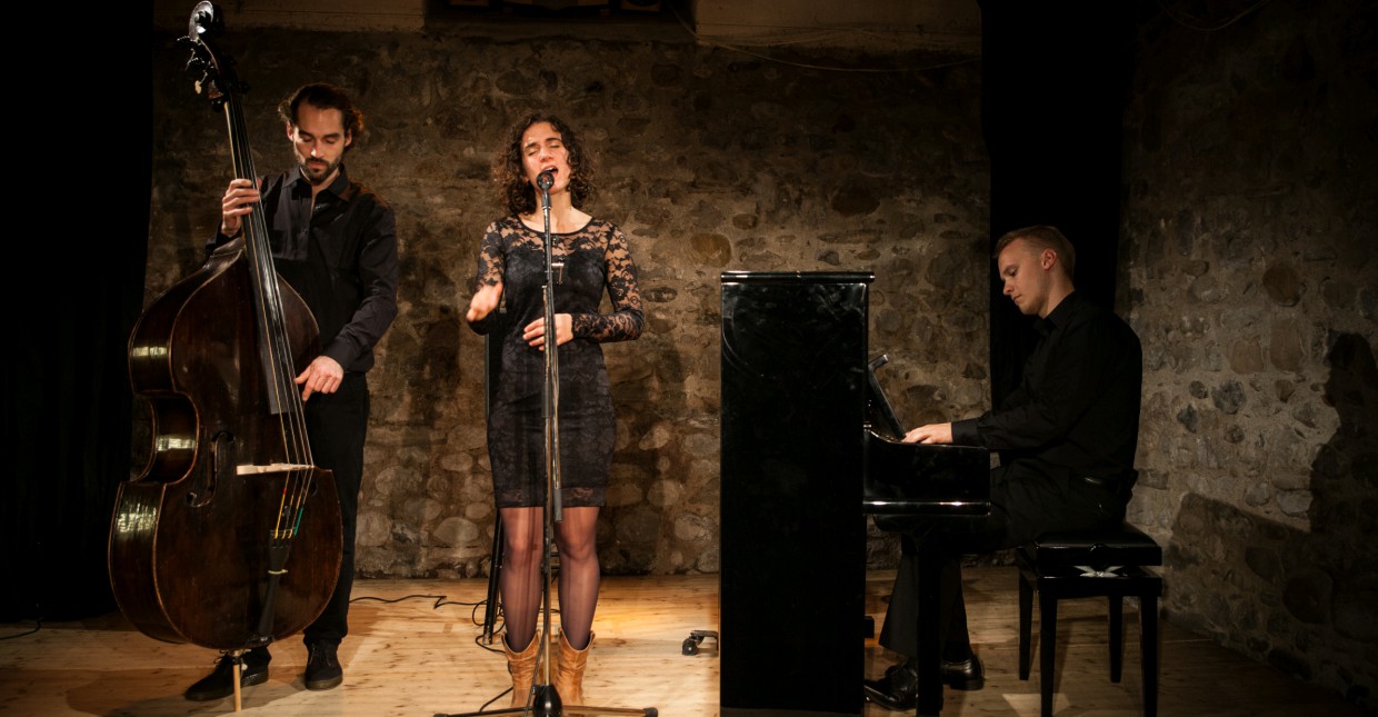 25.06.21 | 20:30 | Musik & Ort | Niederscherli