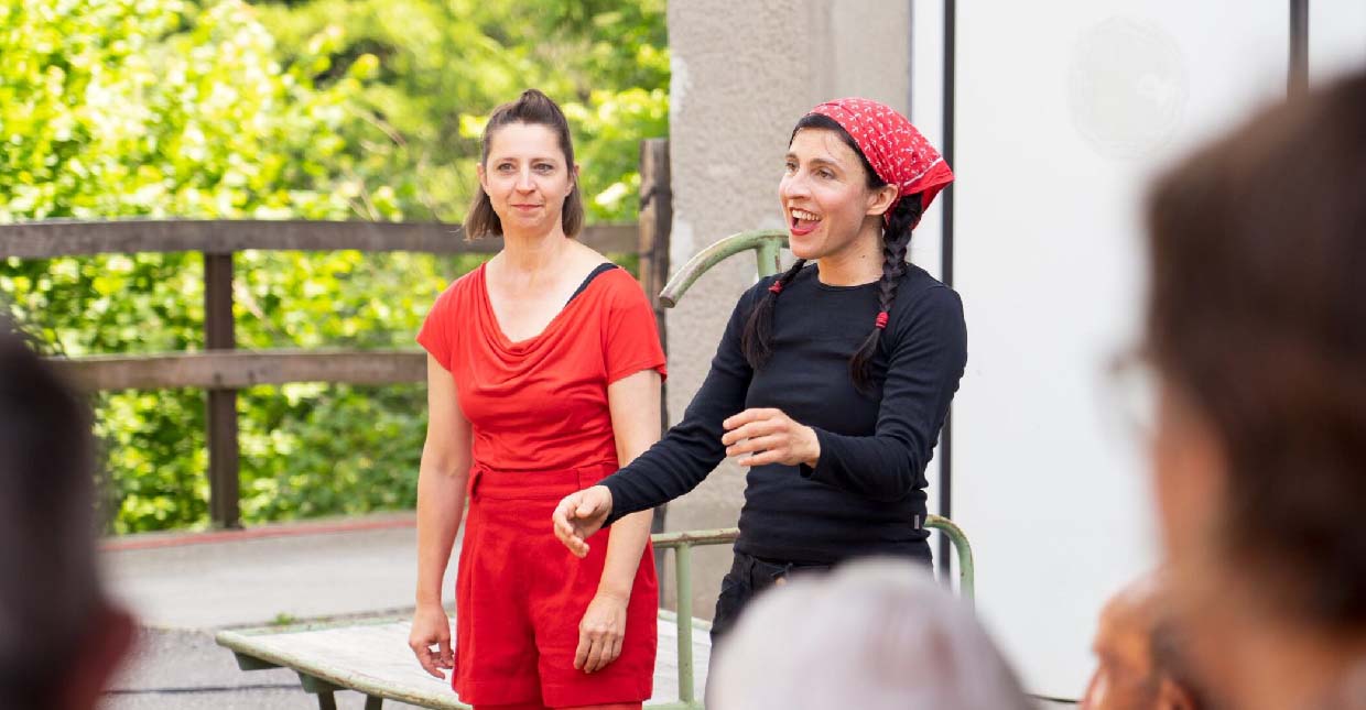12.06.22 | 11:00 | Theater-Matinée: Näb de SchueL | Mittelhäusern