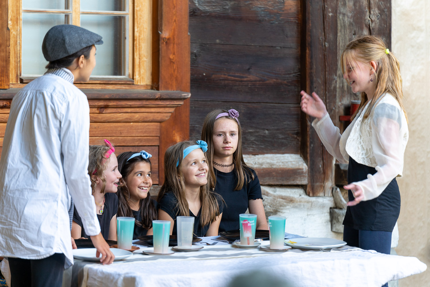 11.08.23 | 19:15 | Erste öffentliche Aufführung Theaterwoche | Schulhaus, Mengestorf